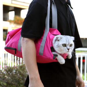 Anti Scratch Cat Travel Bag for Outdoor Trips